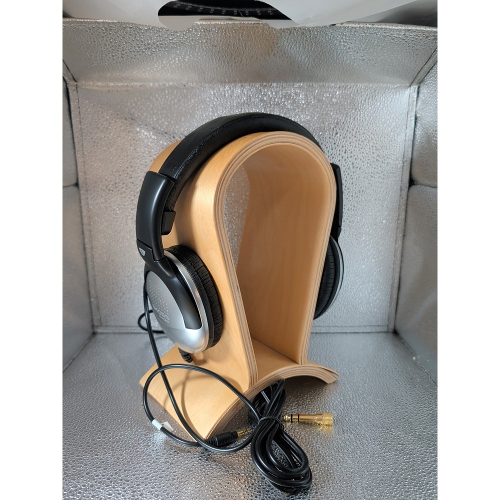 Koss UR29 Full-Size Collapsible Wired Over-Ear Headphones Tested Has Size Adapte